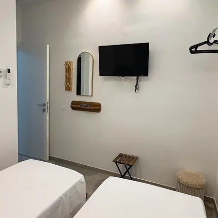 Konukevi Brezza Del Conero 3*